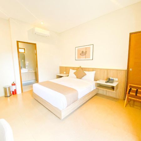 Hortz Hotels And Resorts Tagaytay City Exterior photo