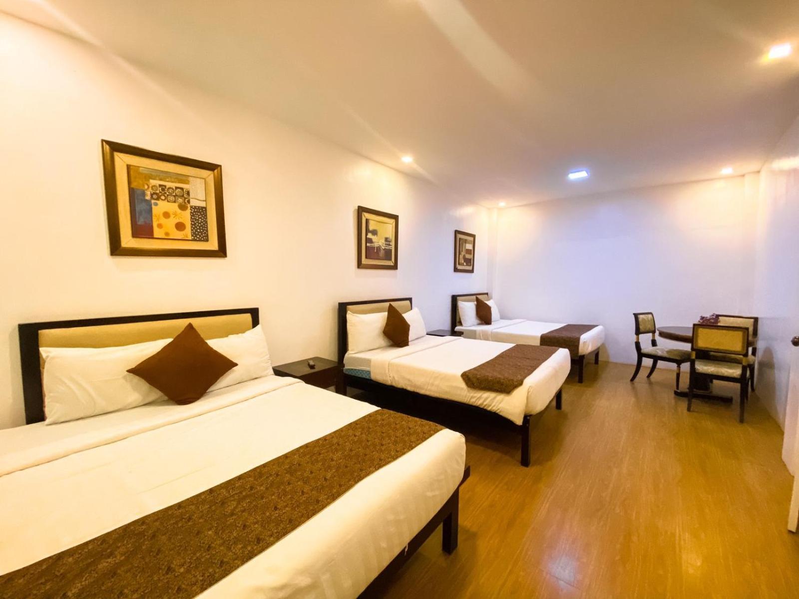 Hortz Hotels And Resorts Tagaytay City Exterior photo